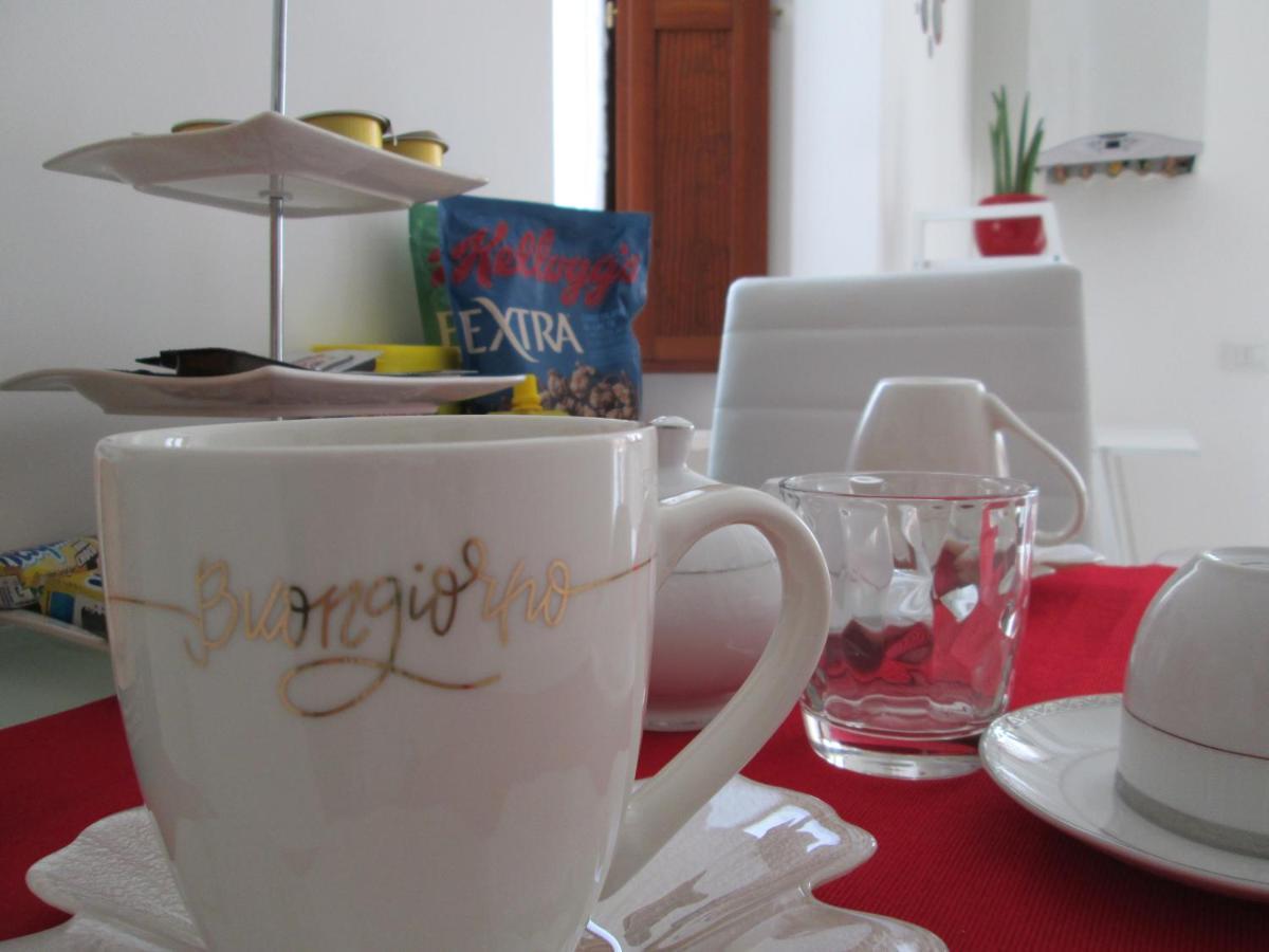B&B Regina Margherita LʼAquila Exterior foto